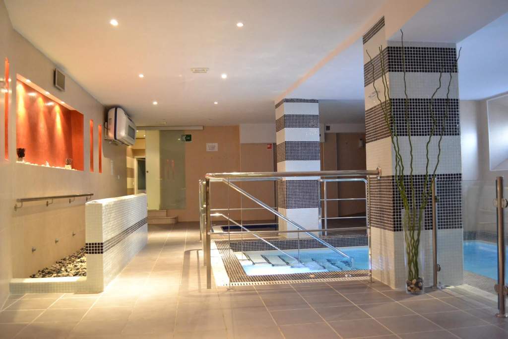 Hotel & Spa Plaza Arriate Eksteriør bilde