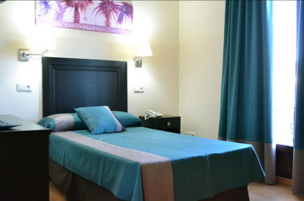 Hotel & Spa Plaza Arriate Eksteriør bilde
